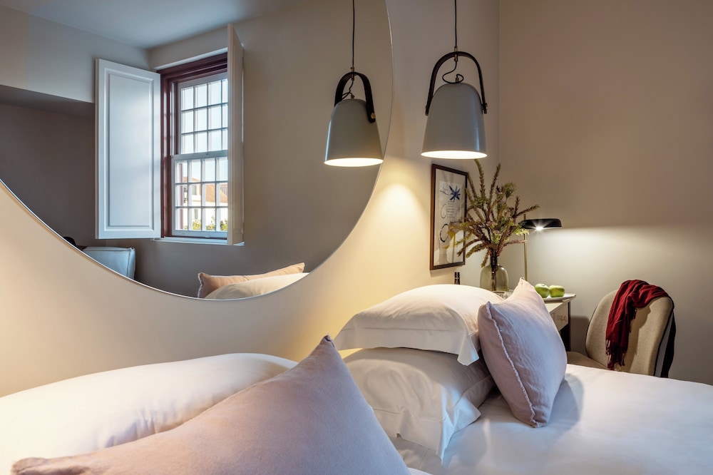 Classic Double or Twin Room - Photo 2