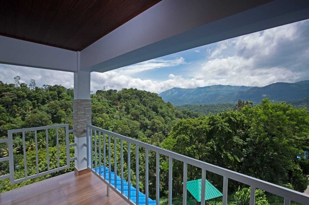 Mountain View Room photo 3