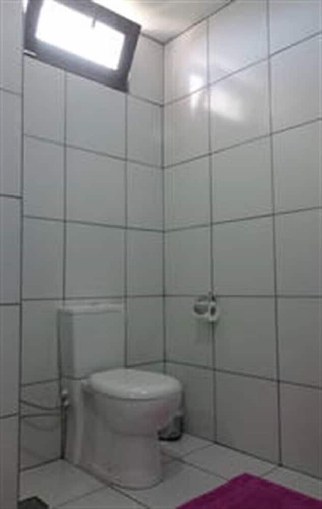 Room 2 photo 3