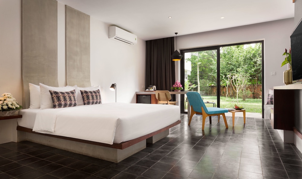 Deluxe Suite King with 35% off Spa photo 1