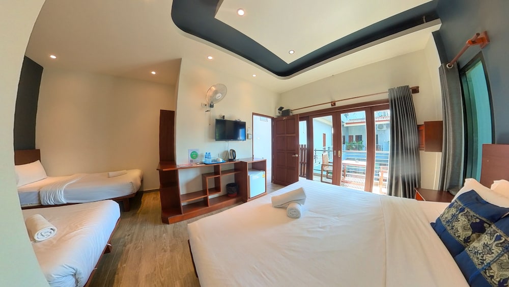 Family Quadruple Room - Photo 6