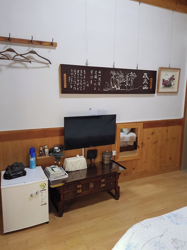 Traditional Room (Kka-Ma-Kka-Chi) photo 2