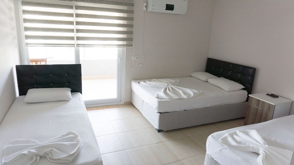 Deluxe Quadruple Room photo 1