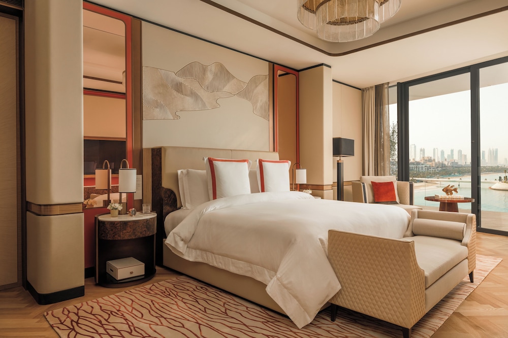 Royal Suite photo 1
