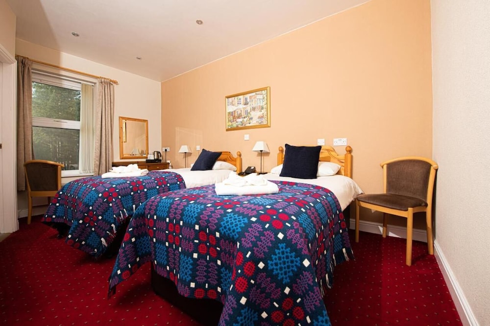 Premium Twin Room, 2 Twin Beds, Mountain View