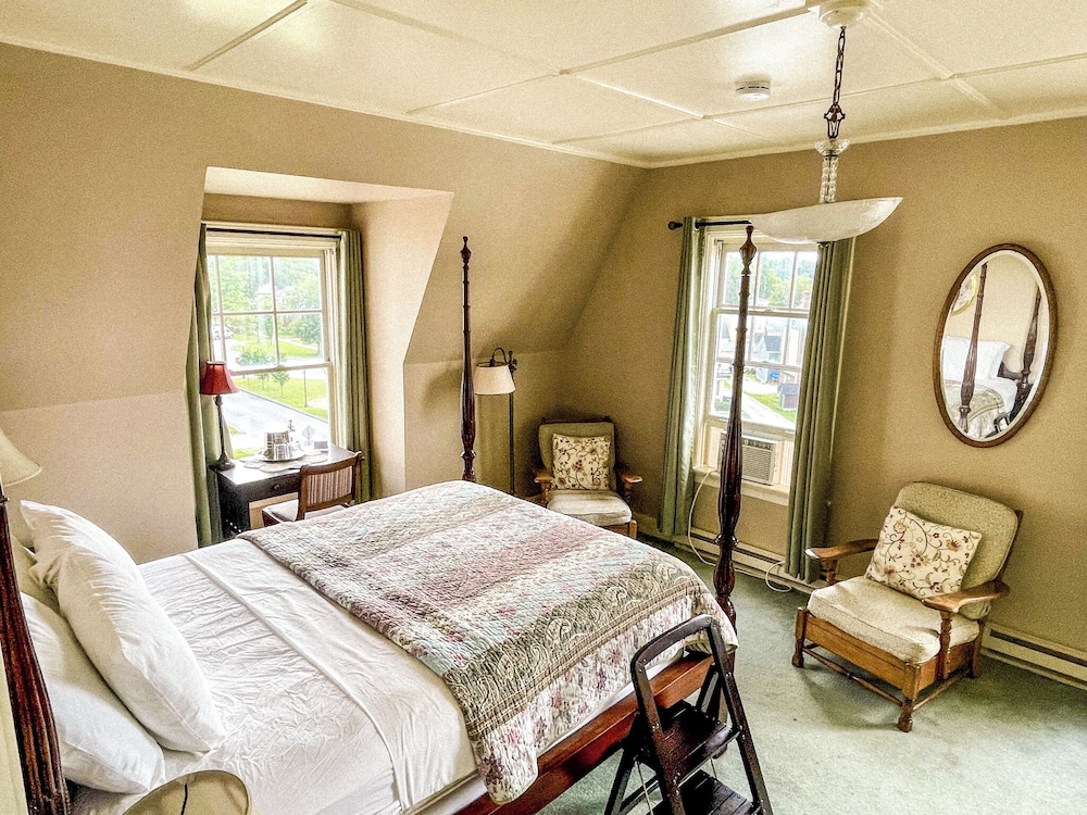 Comfort Room, Private Bathroom