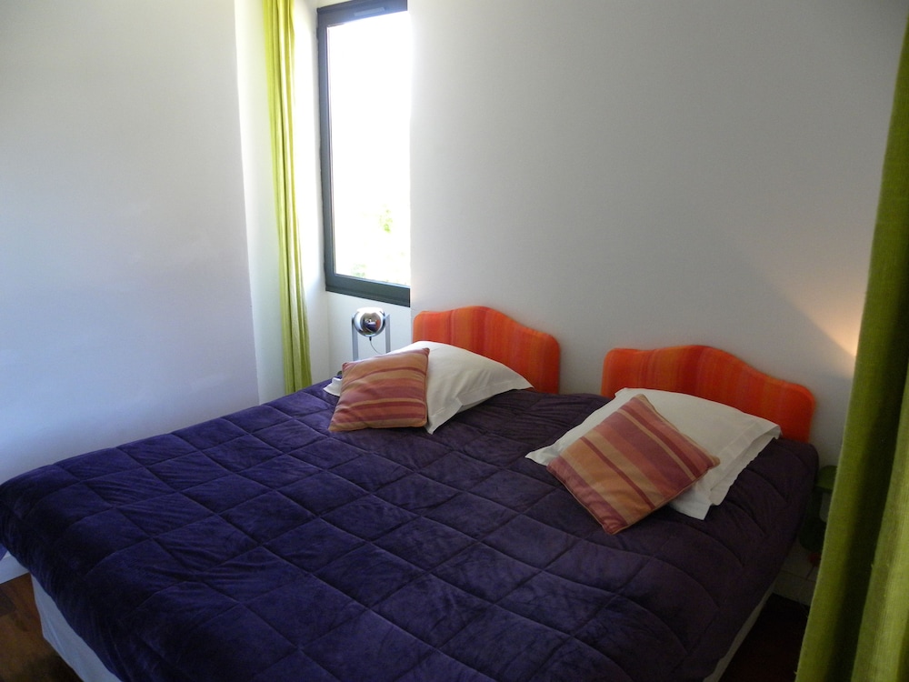 Double Room - Photo 18