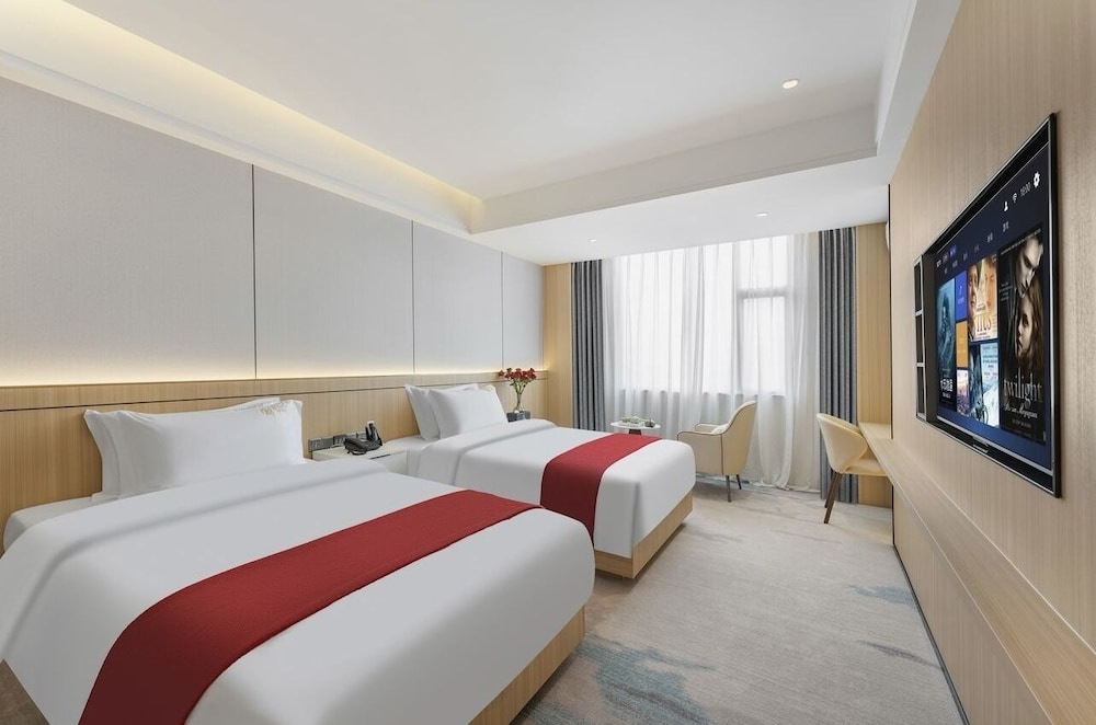 Luxury Twin Room