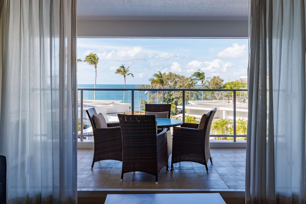 Apartment, 2 Bedrooms, Ocean View - Photo 8