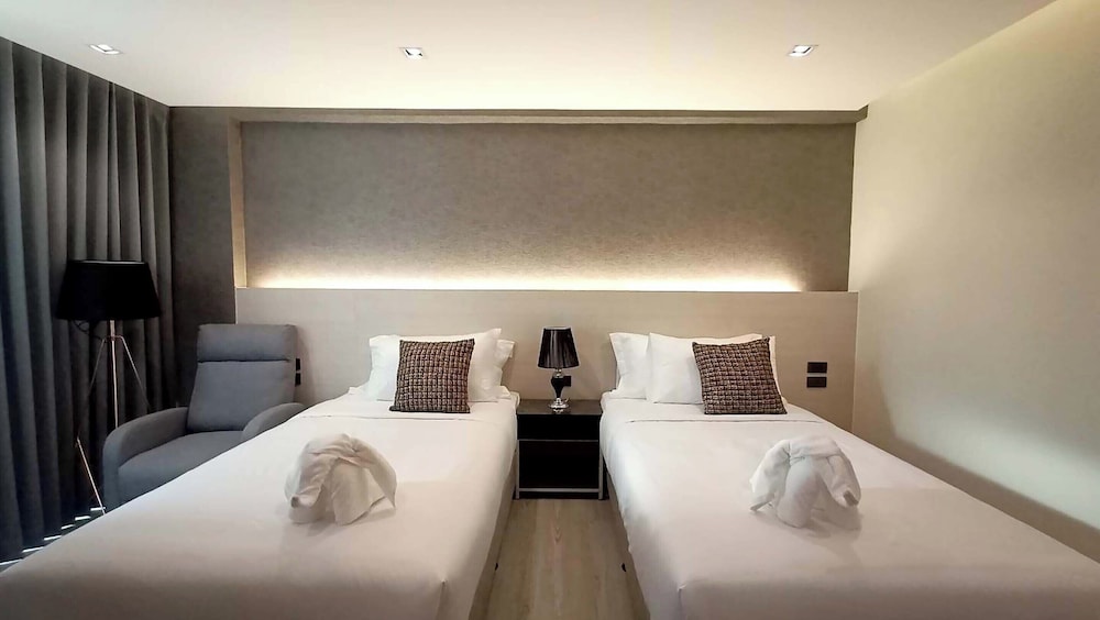 Deluxe Twin Room photo 1