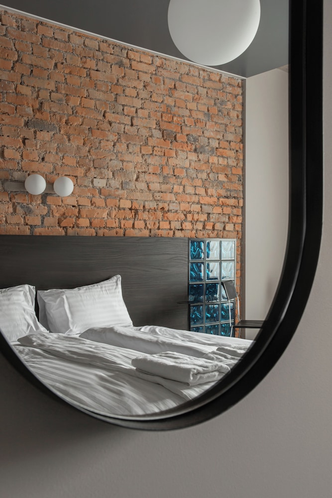 Design Room, City View - Photo 1