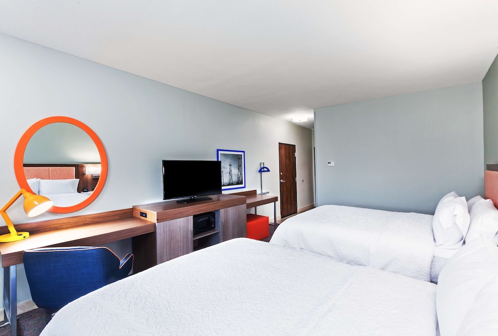 Room, 2 Queen Beds, Accessible, Non Smoking