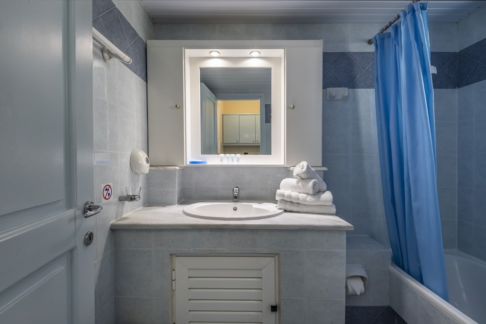 Standard Room - Photo 3