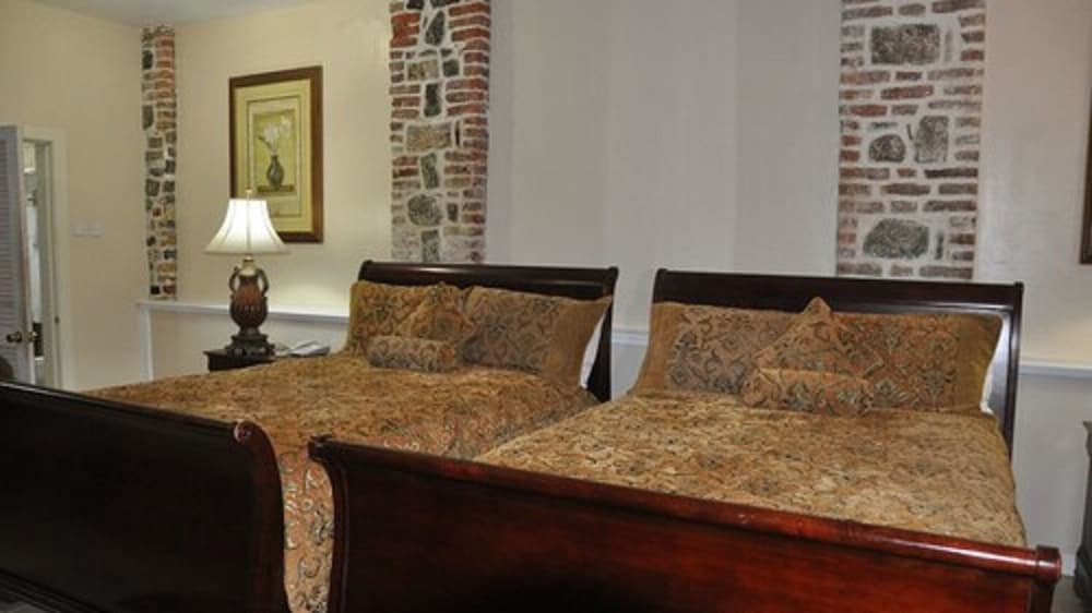 Standard Room, 2 Double Beds