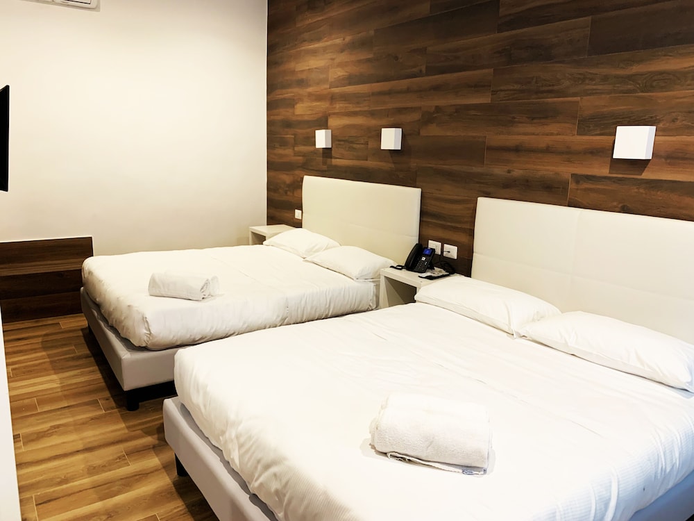 Quadruple Room photo 1