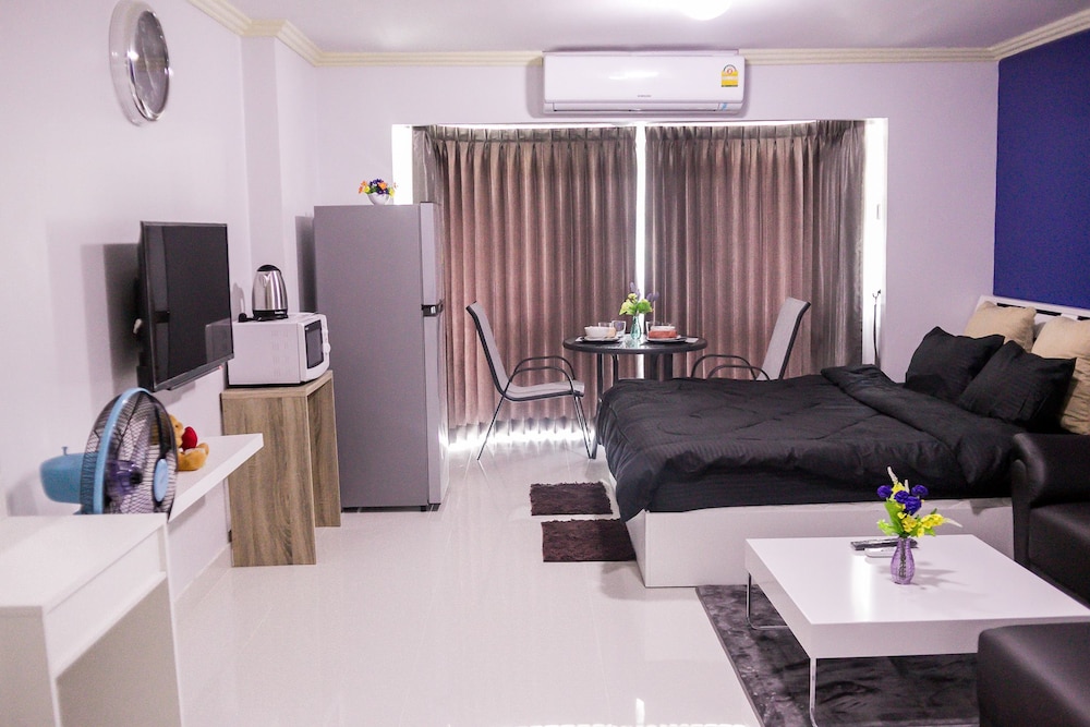 1 Bedroom Standard