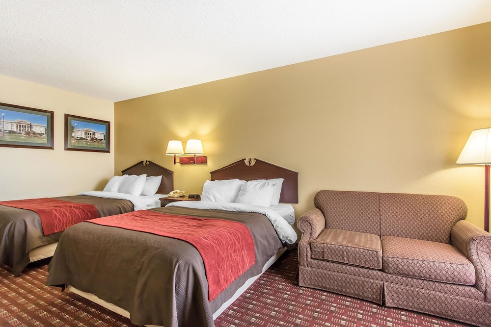 Standard Room, 2 Double Beds - Photo 4
