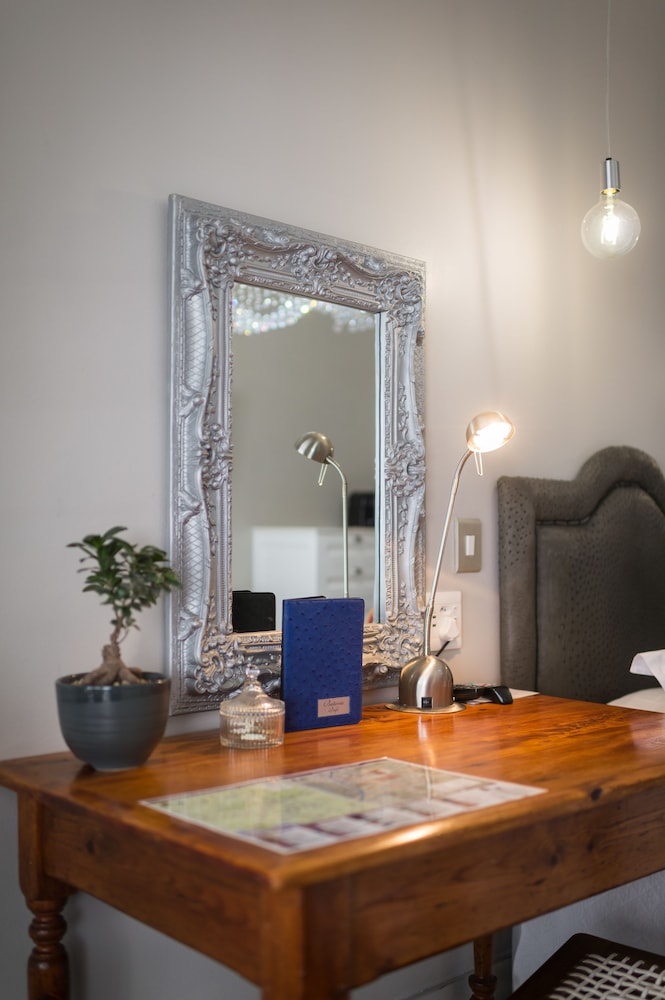Luxury Twin Room - Photo 4