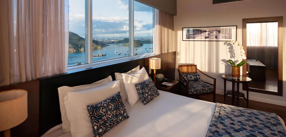 Executive Room, 1 Queen Bed - Photo 1
