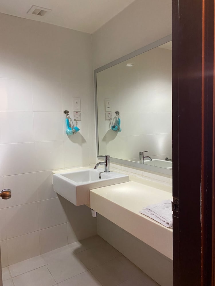 Standard Double or Twin Room - Photo 2