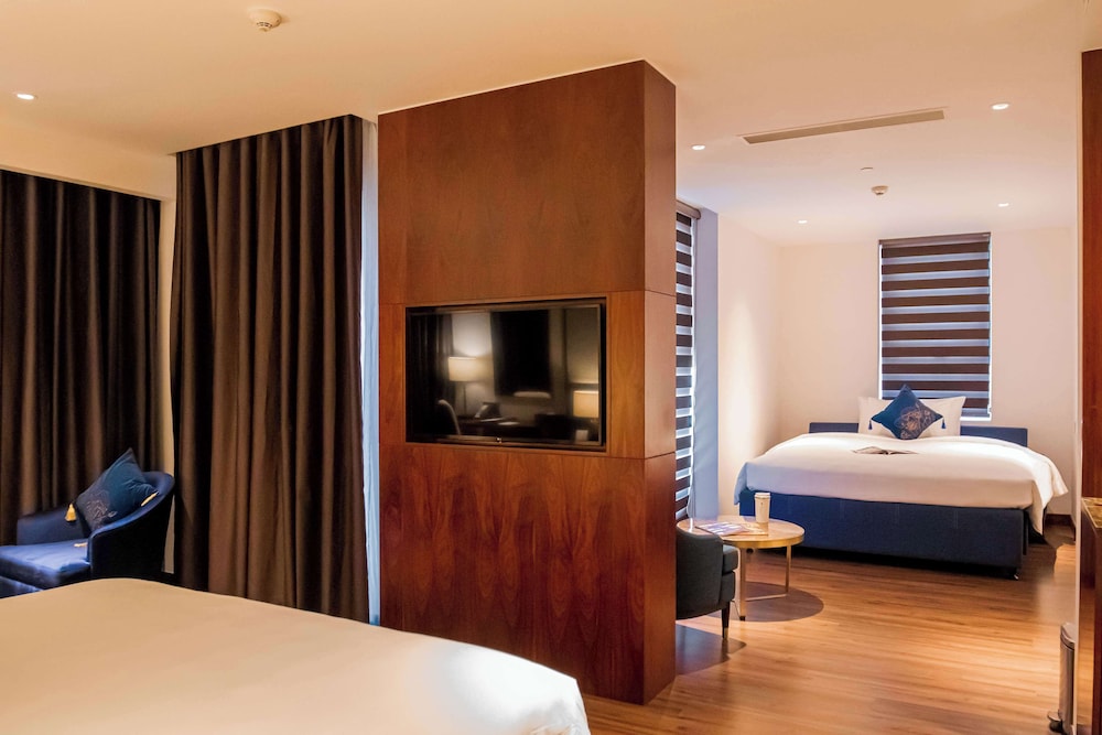 Family Suite, Multiple Beds, Balcony, Sea View photo 3