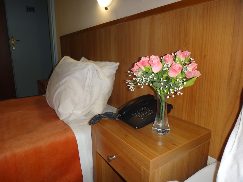 Single Room photo 1