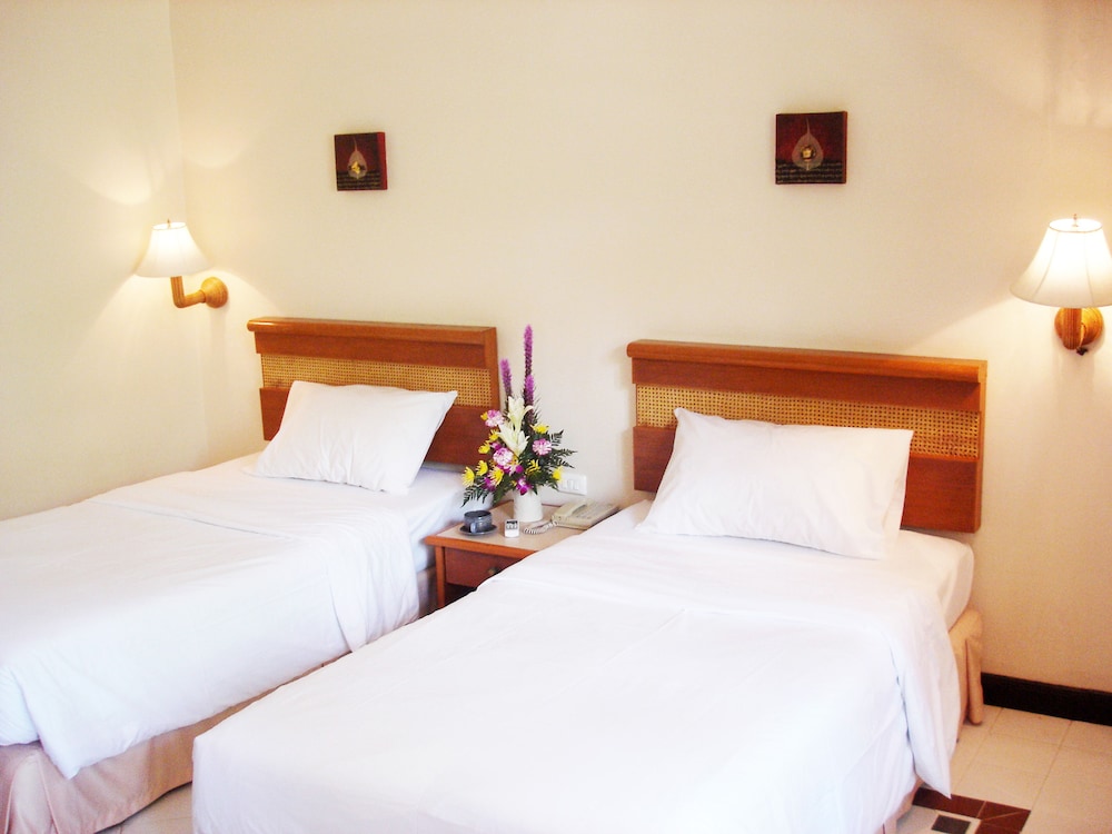 One Bedroom Apartment - Photo 10
