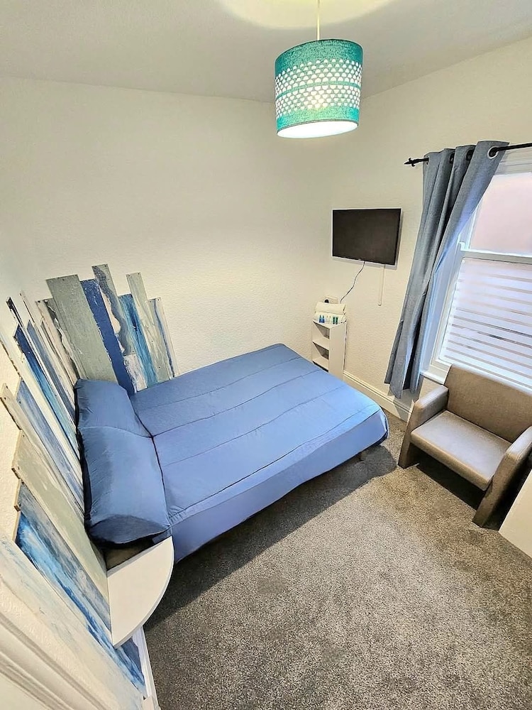 Basic Double Room
