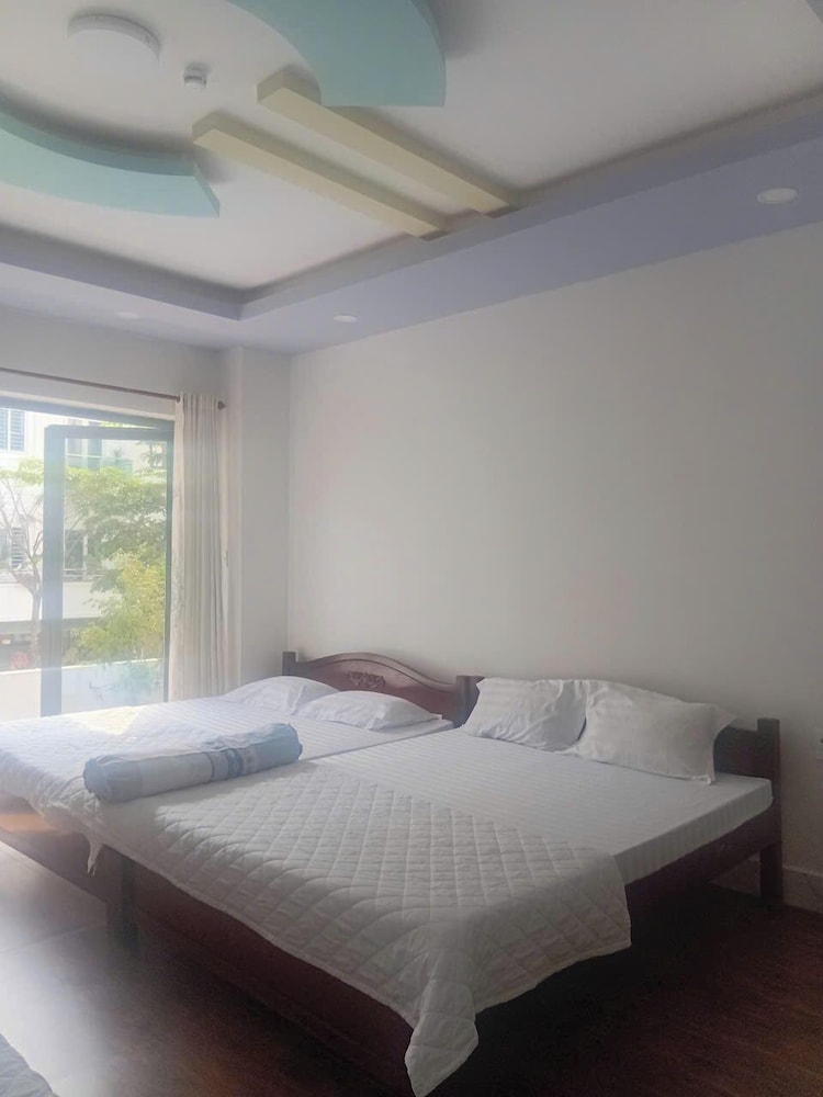 Deluxe Quadruple Room (2nd Floor)