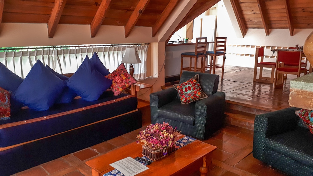 Exclusive House, 2 Bedrooms, 2 Bathrooms, Partial Lake View photo 2