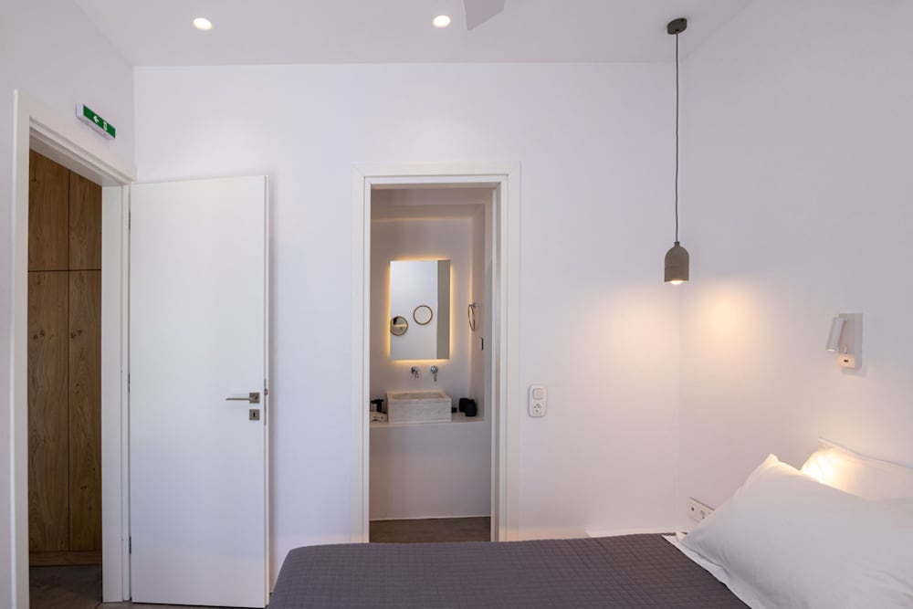 VOLAX Luxury Apartment, Private Pool
