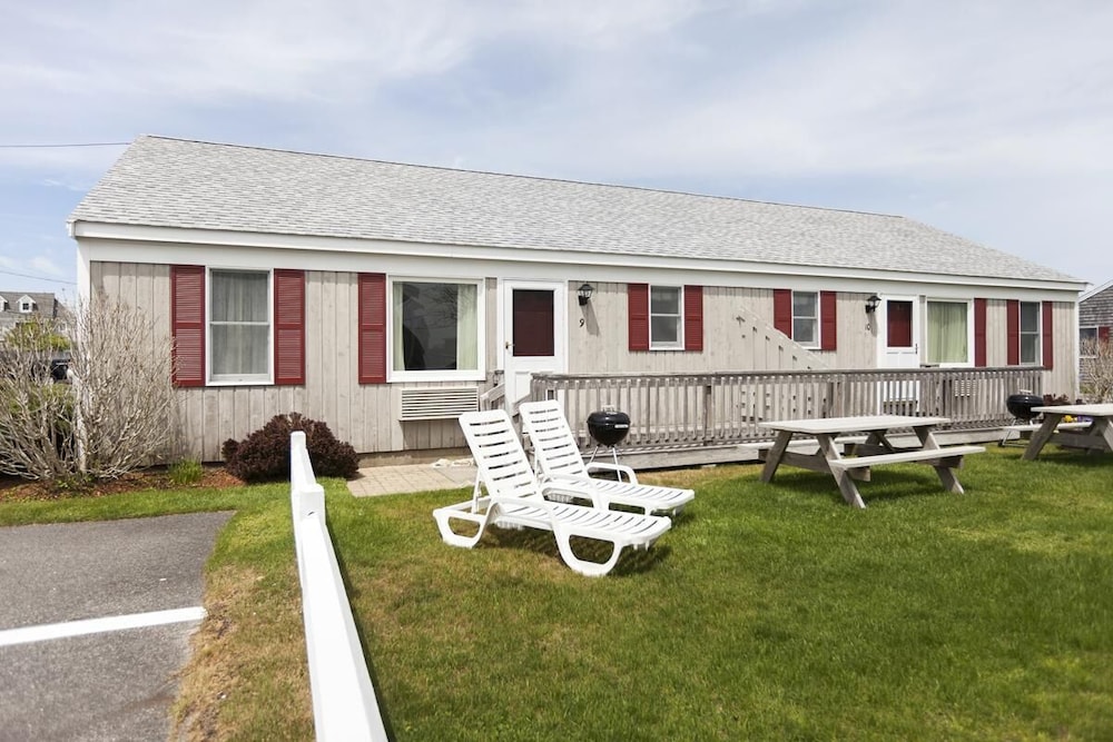 Cottage, 3 Bedrooms, 2 Bathrooms photo 1