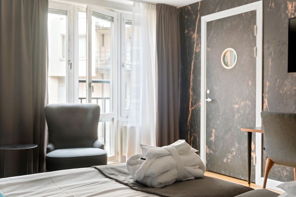 Superior Room - Photo 10