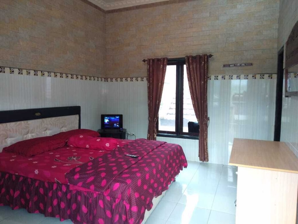 Standard Room photo 3
