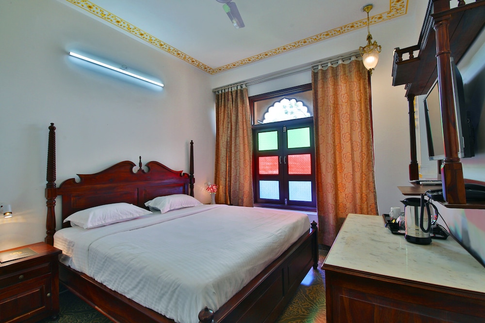 Deluxe Double Or Twin Room, Garden View