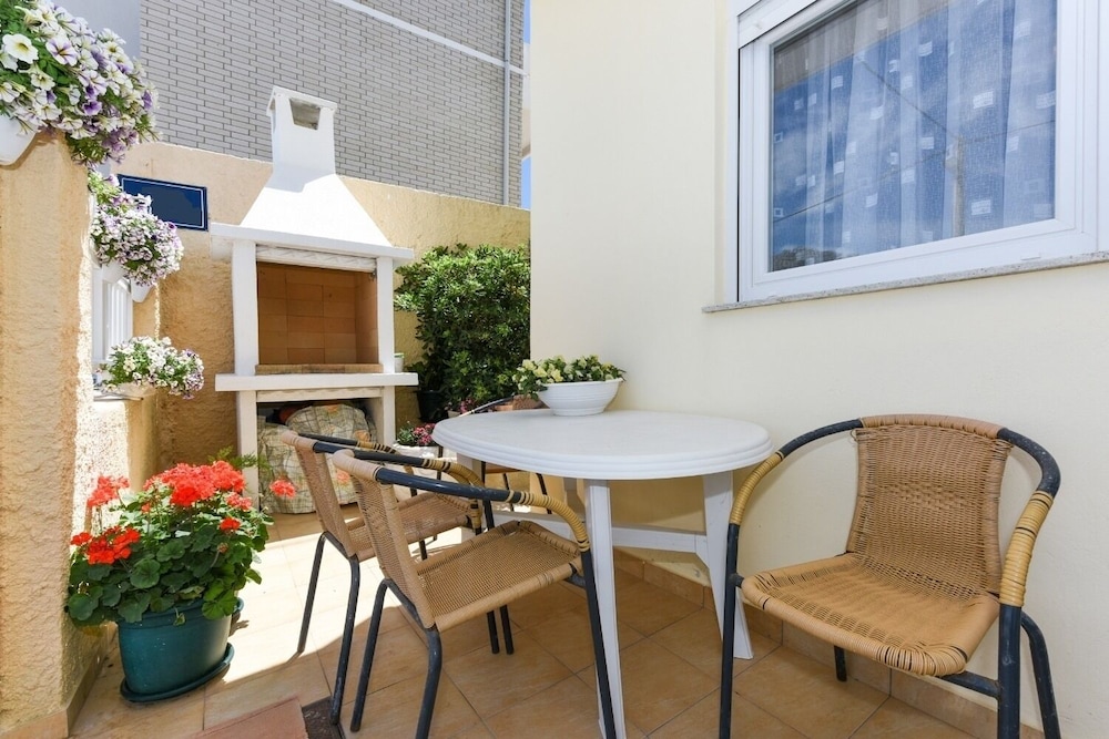 Apartment (Kolt - 15 m from the sea - A2(2+2))