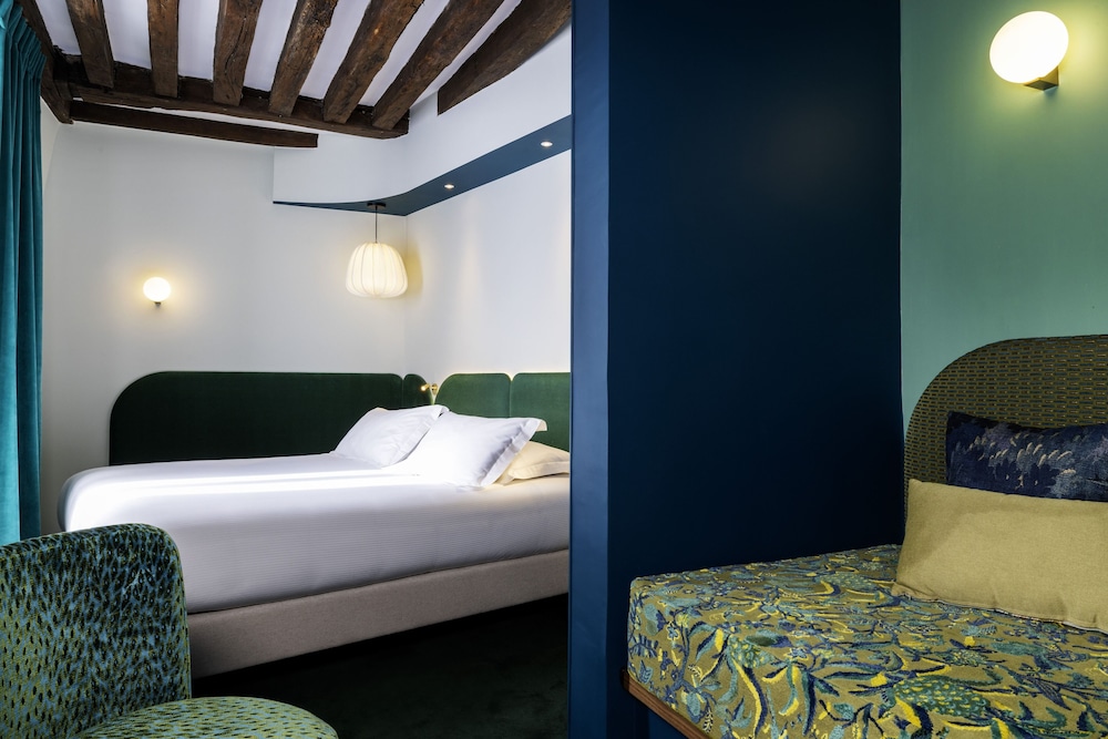 Premium Room, Courtyard View