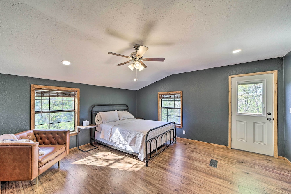 House (2 Bedrooms) photo 3