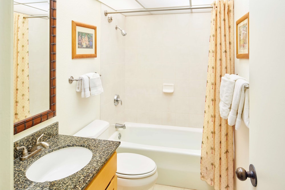 Standard Room thumbnail 6