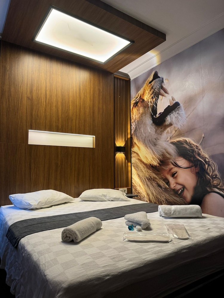 Deluxe Double Room photo 2