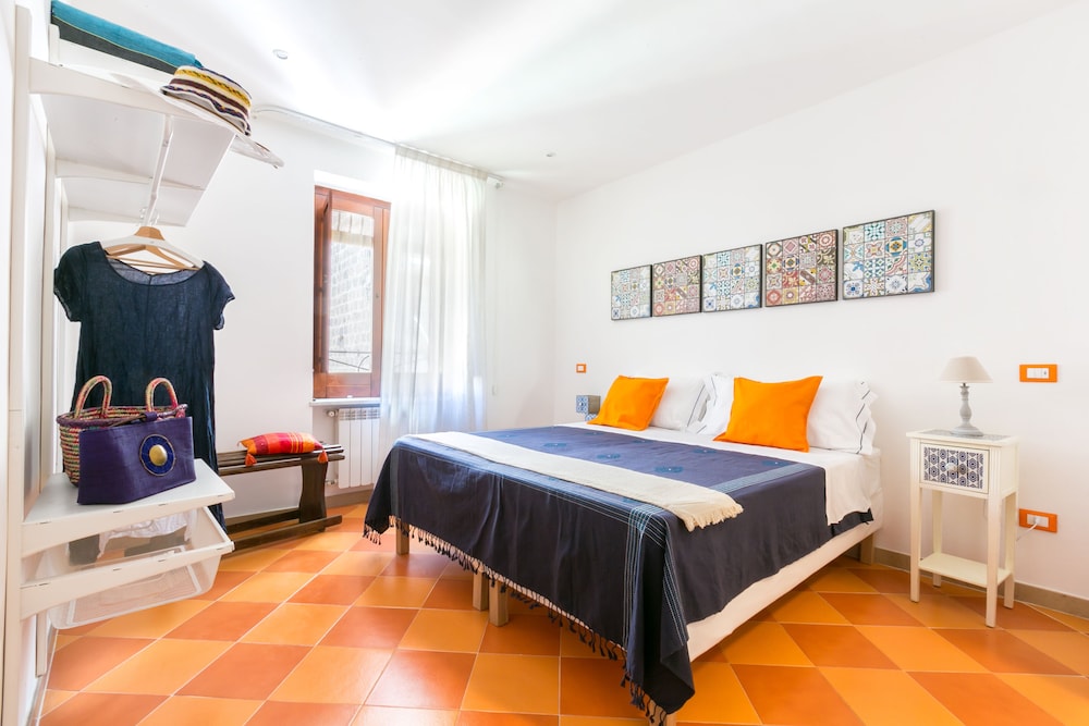Apartment, 3 Bedrooms, Terrace