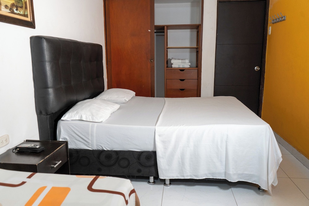 Standard Double or Twin Room photo 1