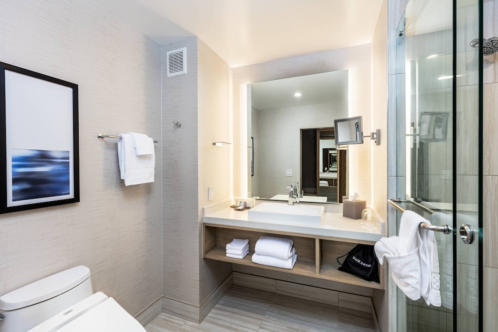 Room, Multiple Beds - Photo 4