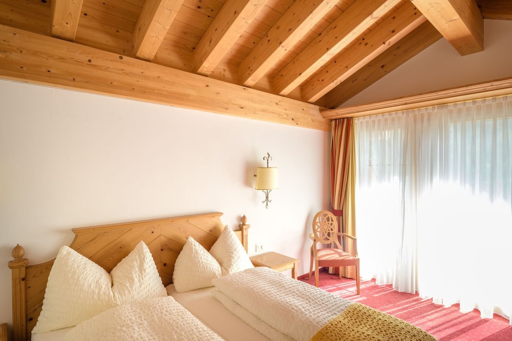 Double Room (Chalet Style mit Matterhornblick)