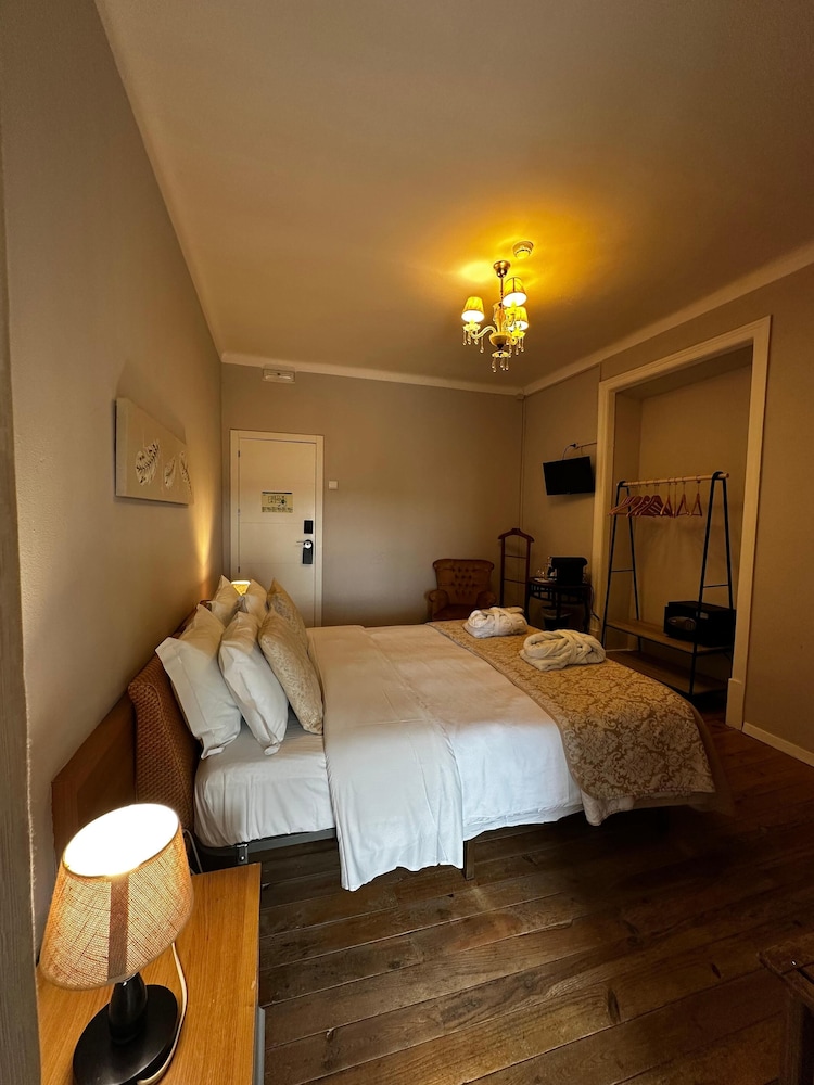 Deluxe Double Room photo 2