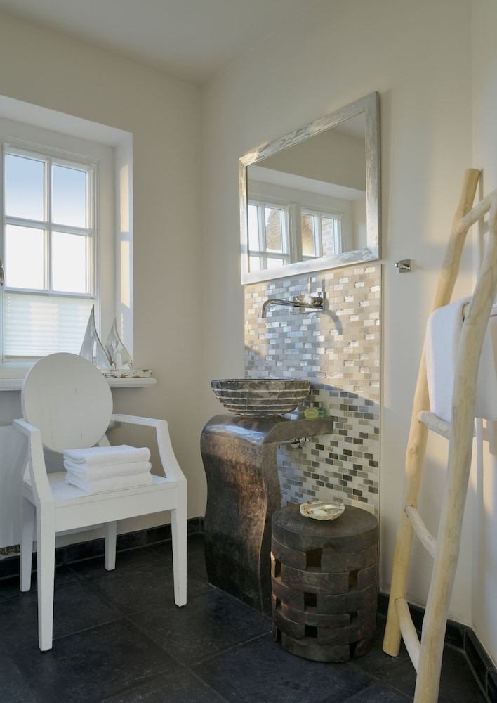 Suite, 2 Bedrooms