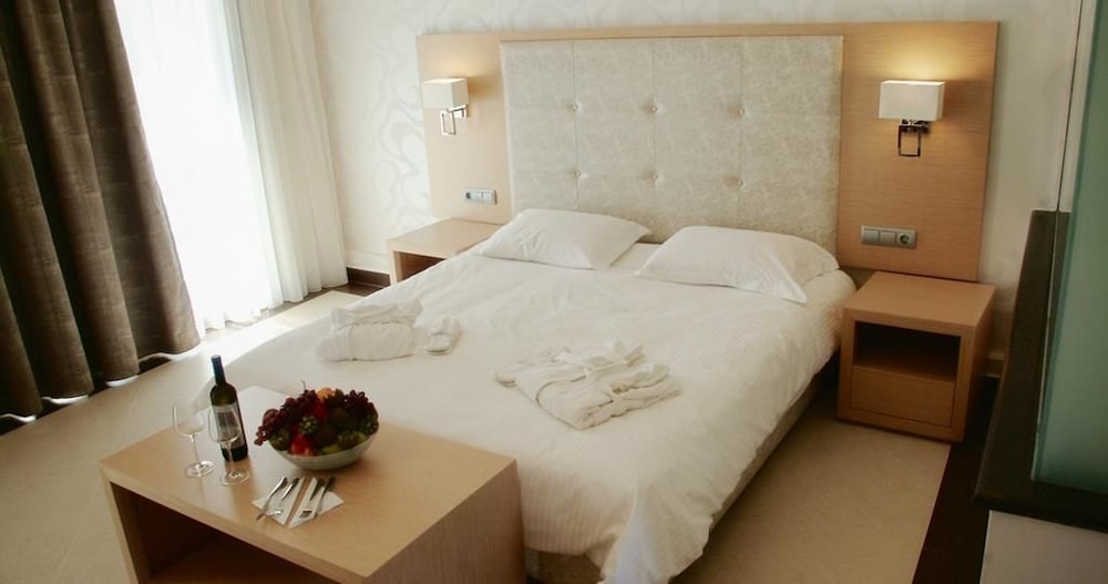 Superior Double Room, Sea View photo 1