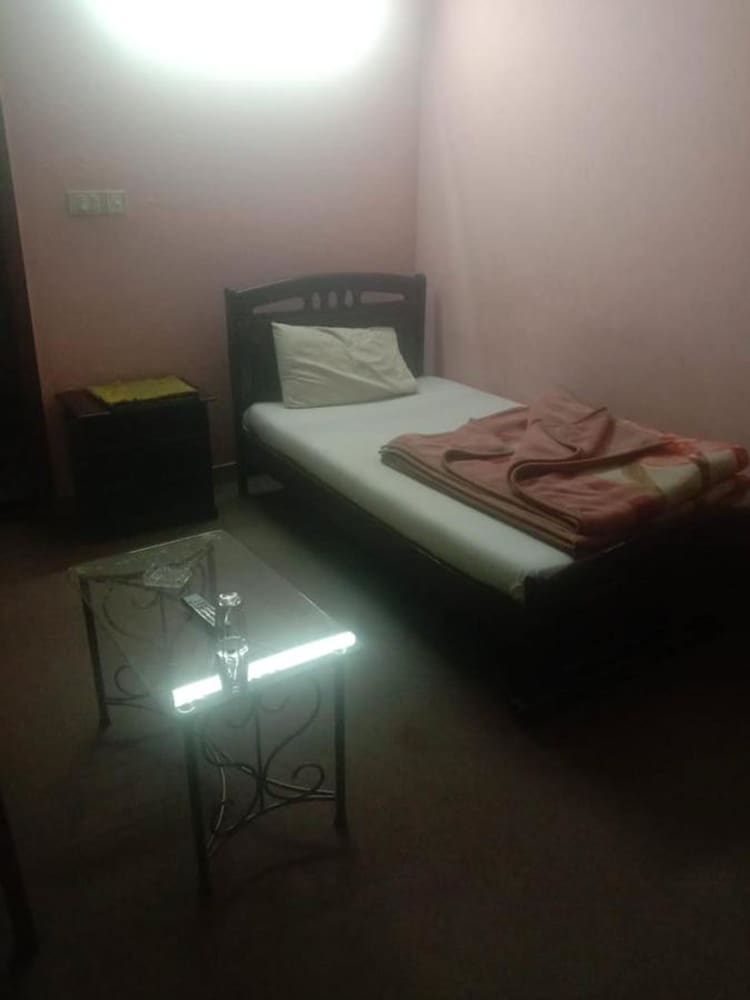 Standard Single Room photo 3