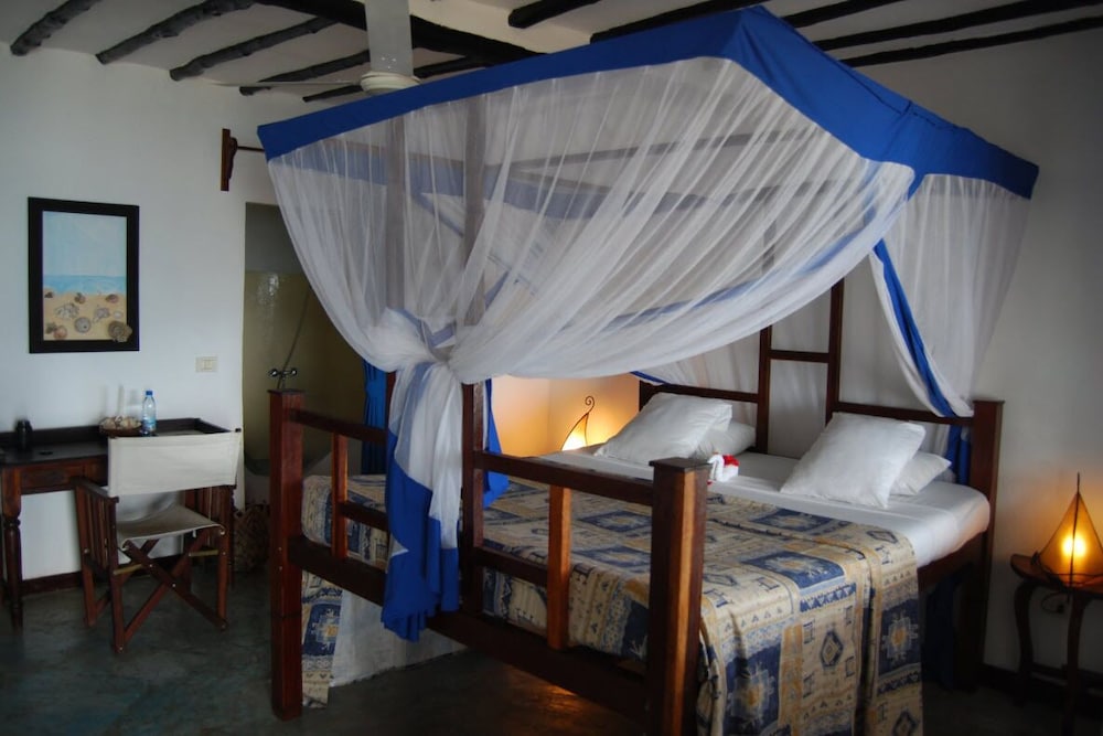Bungalow, Sea View photo 2