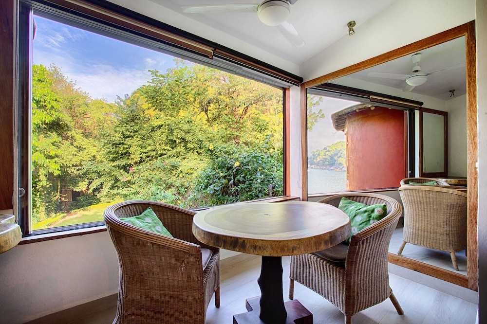 Junior Suite Garden View